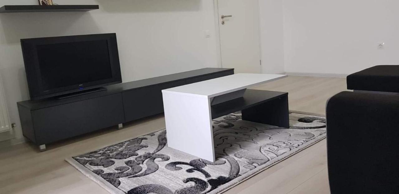 Apartament Modern Ioan Popasu Apartment Брашов Екстериор снимка